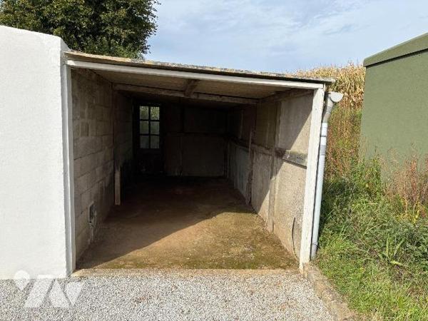 Maison a Vendre à LANGOLEN, en Finistère Sud (29), en EXCLUSIVITE, Maison Traditionnelle d'habi...
