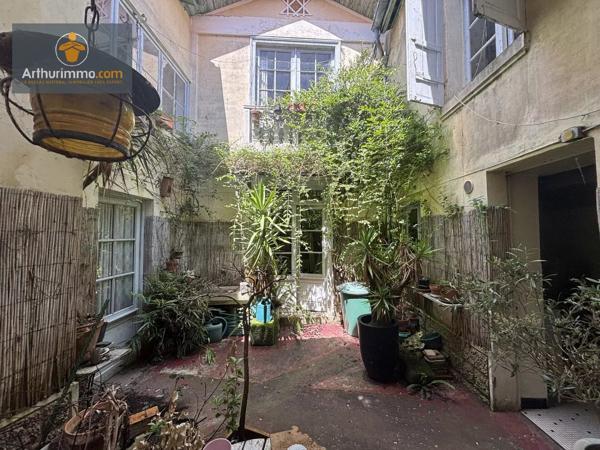 Vente                                                      Maison de village
                        
                     6 pièces                                         à Sainte-Bazeille