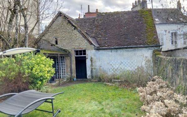 Maison à vendre    3 pièces •  Mamers