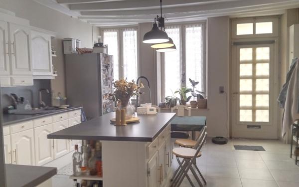 Maison à vendre    3 pièces •  Mamers