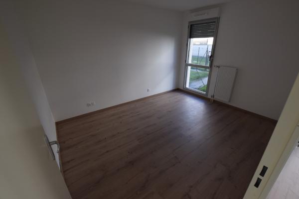 T2 à Mont-Saint-Aignan en Rez de jardin