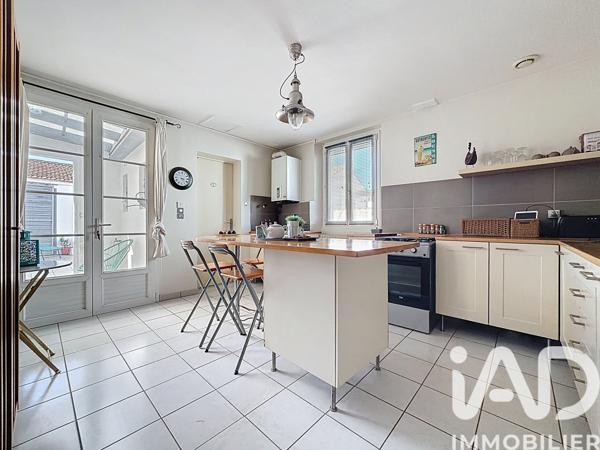 Maison à vendre 4 pièces 77 m² La Rochelle