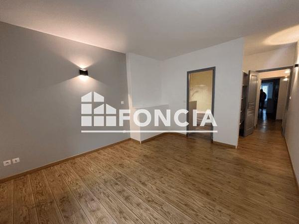 Location Maison 4 pièces 123.08 m² - Genay 69730