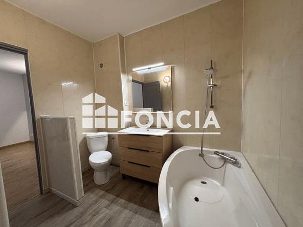 Location Maison 4 pièces 123.08 m² - Genay 69730