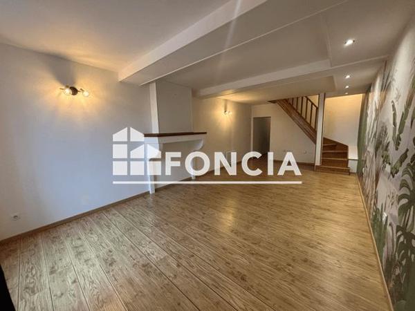 Location Maison 4 pièces 123.08 m² - Genay 69730