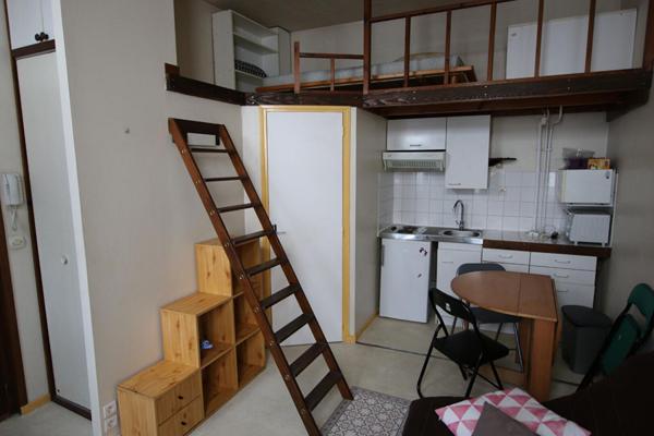 A LOUER : T1 à LILLE • boulevarde de la liberté - Square Foch • 495 € CC • Réf. 6043