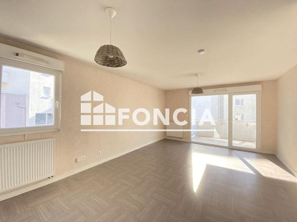 Location Appartement 2 pièces 48.1 m² - 4/6 RUE TOUSSAINT L'OUVERTURE Clermont Ferrand 63100