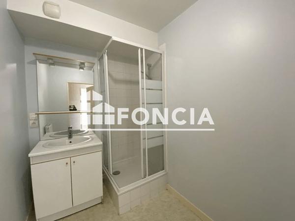 Location Appartement 2 pièces 48.1 m² - 4/6 RUE TOUSSAINT L'OUVERTURE Clermont Ferrand 63100