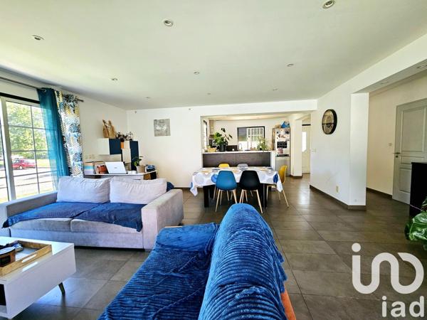 Maison 4 pièces de 120 m² à Alénya (66200)