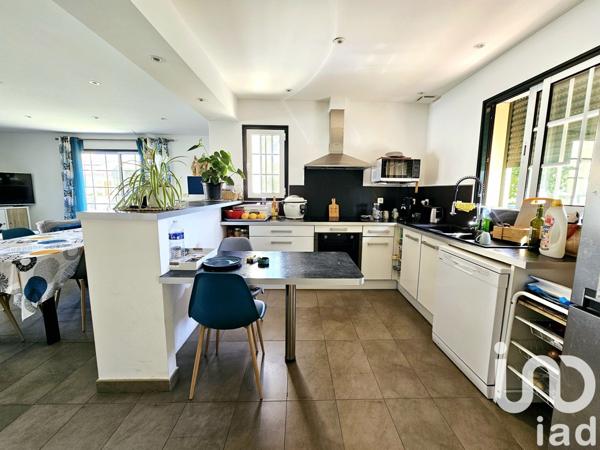 Maison 4 pièces de 120 m² à Alénya (66200)