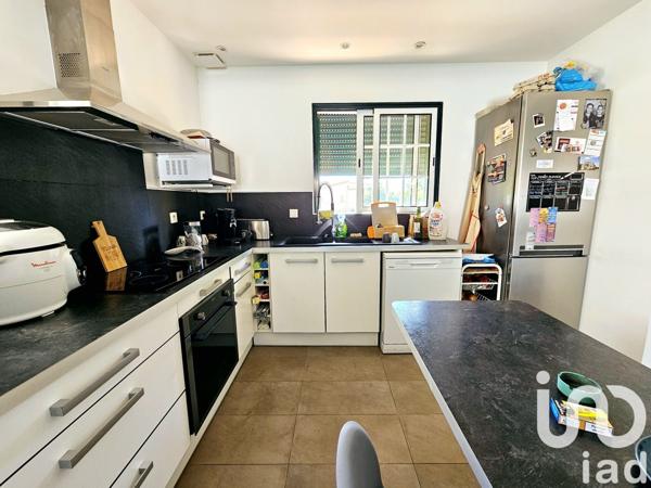 Maison 4 pièces de 120 m² à Alénya (66200)