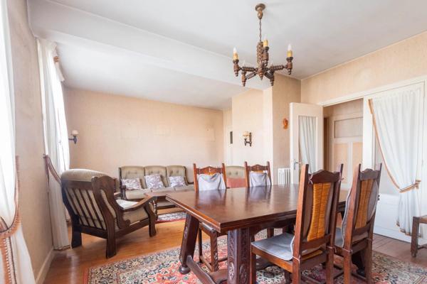 Vente                                                      Maison
                        
                     4 pièces                      93 m2                     à Clermont-Ferrand