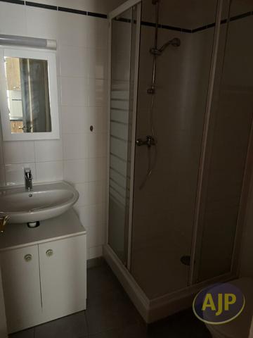 Location appartement Saintes : 490 € - AJP Immobilier Saintes