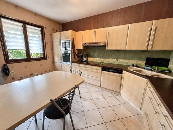 Maison Amberieu En Bugey 5 pièce(s) 105 m2