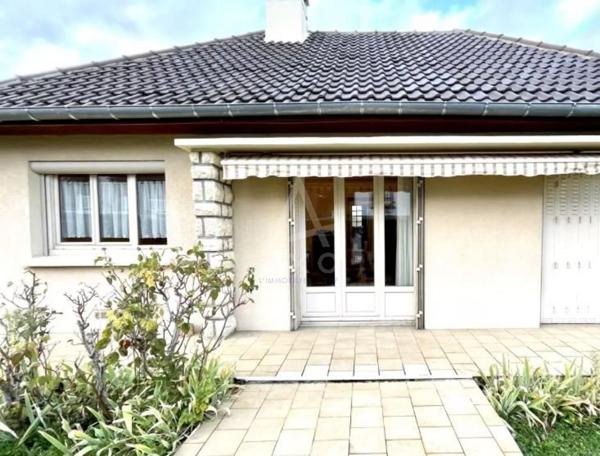 BRUNOY - MAISON AVEC JARDIN ET DOUBLE PARKING- idéalement placée.