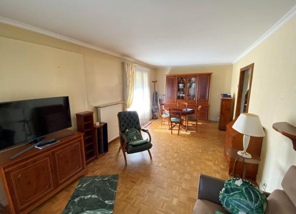 BRUNOY - MAISON AVEC JARDIN ET DOUBLE PARKING- idéalement placée.