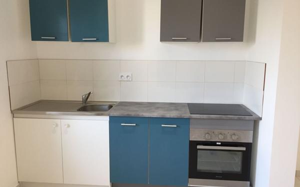 Appartement à vendre    2 pièces • 46 m2 La Seyne-sur-Mer