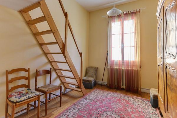 Maison 7 pièces – 142 m² environ à Rennes Thabor (ref : 40872)
