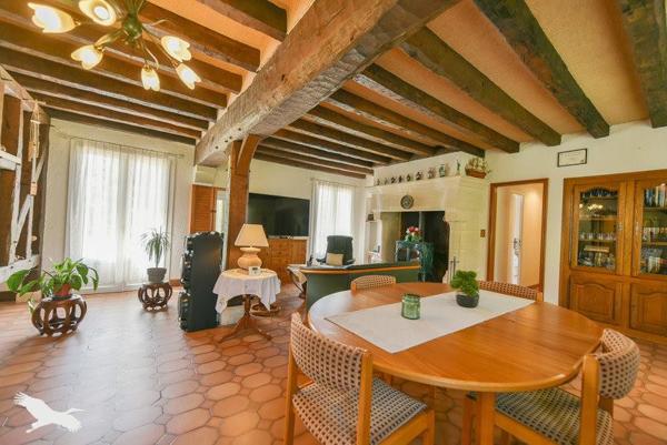 Maison à vendre 344 784 € Champigny-en-Beauce 6 p 187 m² DPE B