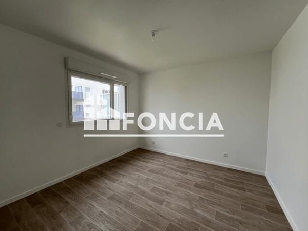 Location Appartement 2 pièces 40.2 m² - Laval 53000