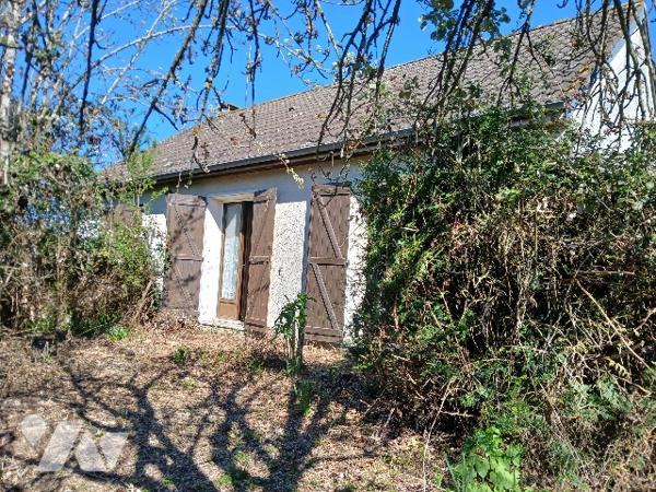 UN PAVILLON D'HABITATION