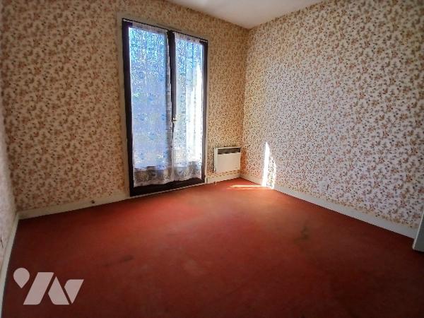 UN PAVILLON D'HABITATION