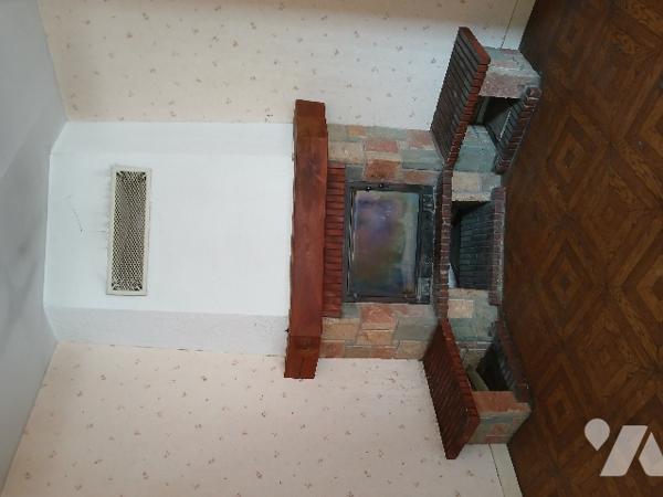 UN PAVILLON D'HABITATION