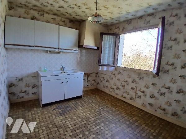 UN PAVILLON D'HABITATION