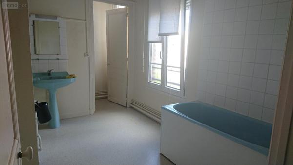 Appartement à louer à Reims dans la Marne (51100), ref : GAM3