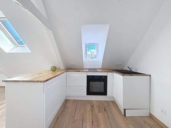 COURSEULLES SUR MER - proche centre ville et plage - appartement F2