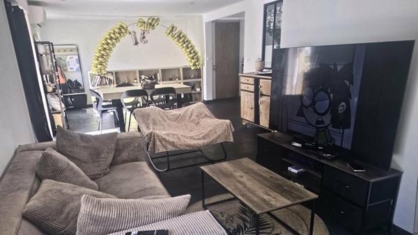 Appartement à NIMES (30000)