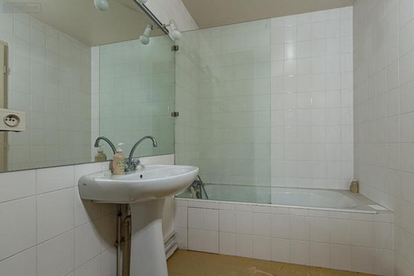 Appartement à rénover à vendre à Hendaye dans les Pyrénées-Atlantiques (64700), ref : 1000000