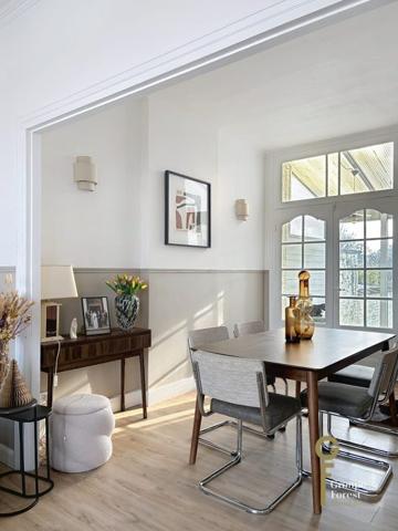 Maison mitoyenne 2 côtés Tourcoing Secteur Tourcoing-Neuville en Ferrain 94 m²