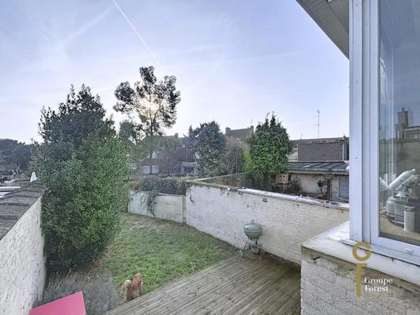 Maison mitoyenne 2 côtés Tourcoing Secteur Tourcoing-Neuville en Ferrain 94 m²