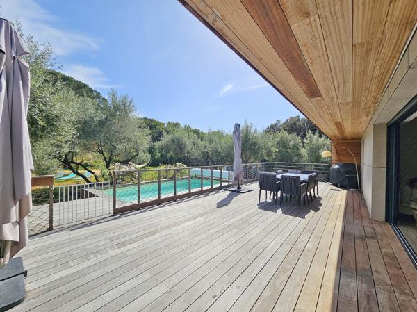 RIVE SUD PORTICCIO AGOSTA Superbe villa récente avec piscine Agosta (20166)