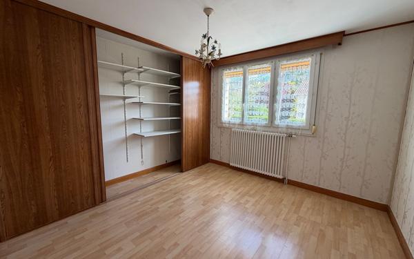Maison à vendre    4 pièces •  Isle
