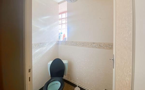 Maison à vendre    2 pièces •  Antonne-et-Trigonant