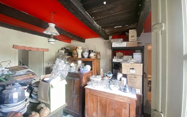 Maison à vendre    2 pièces •  Antonne-et-Trigonant