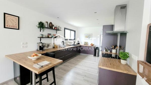 Maison 130m² Bordeaux : jardin, patio, 2 bureaux !