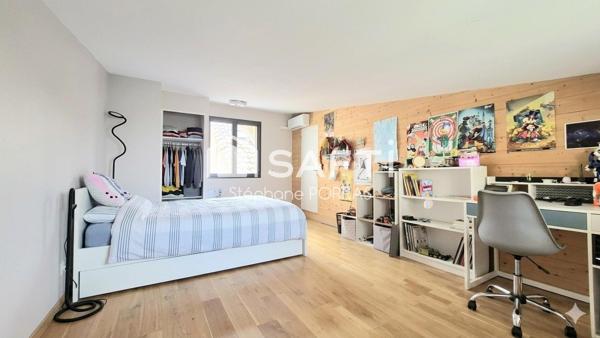 Maison 130m² Bordeaux : jardin, patio, 2 bureaux !