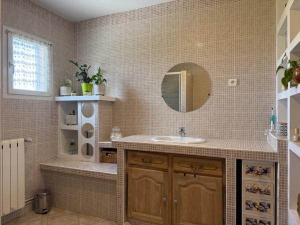 Maison à vendre 5 pièces ALES (30)