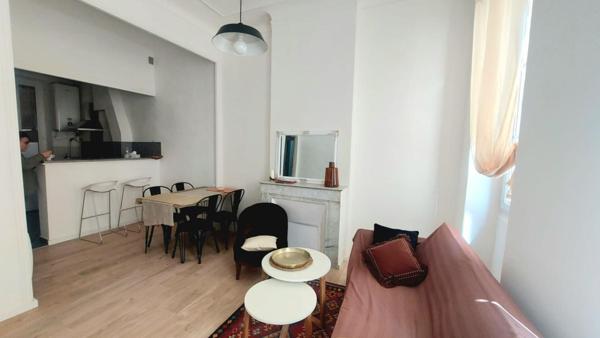 Marseille  T2  meublé 46 m2 Joliette