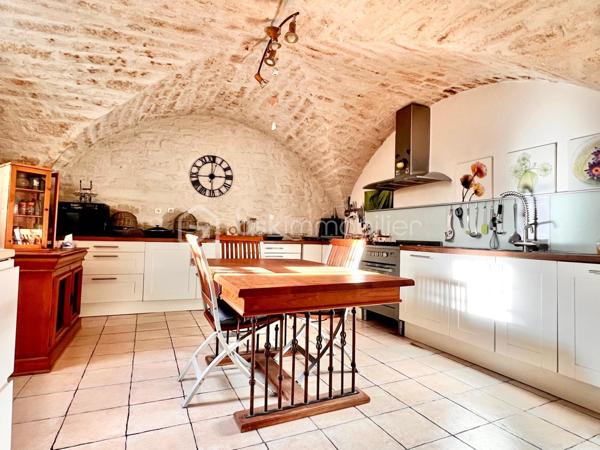 Maison en pierre de 100 m²