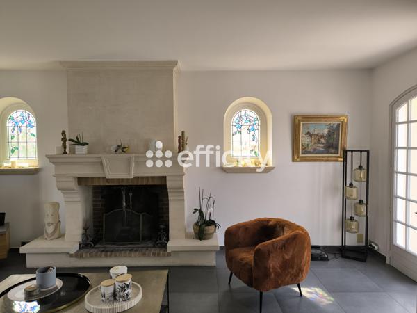 Maison 5 pièces - 259 m²
