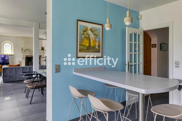 Maison 5 pièces - 259 m²