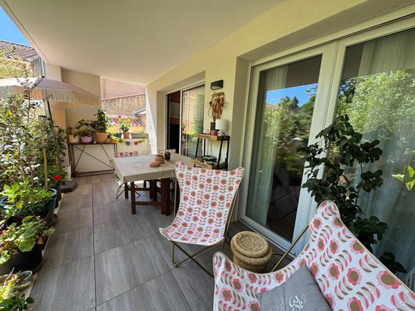 Charmant Appartement Saint Cyr Sur Mer 3 pièce(s) 57,78 m2