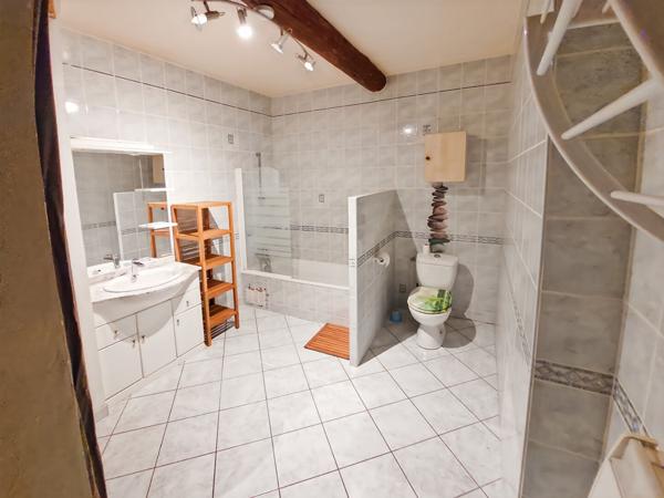 Appartement Salon De Provence 2 pièce(s) 46 m2