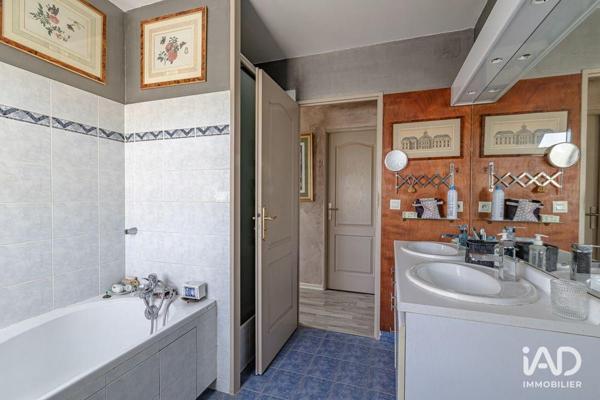 Maison à vendre 6 pièces 225 m² Saint-Prix