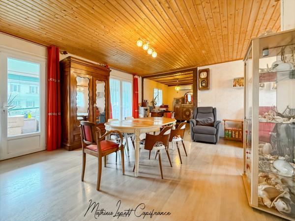 À vendre – Maison de plain-pied avec terrain de 1250 m² – AGONAC (24460)