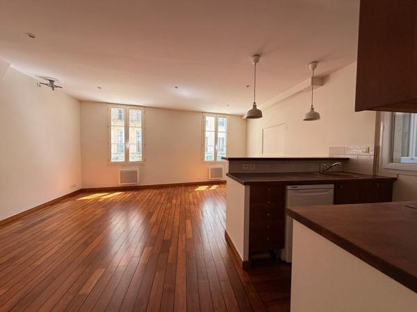 Appartement à Paris, 75016 - 2 pièces 43m²